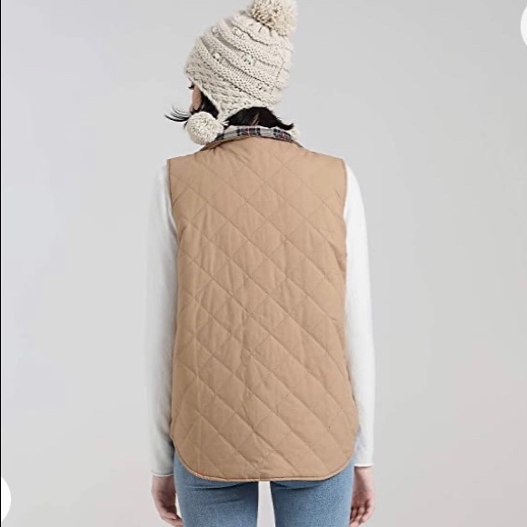 New Super Cute Reversible Vest - Picture 5 of 10